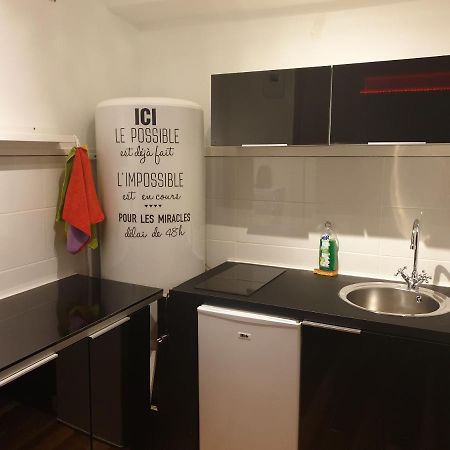 Spa Celyna Appartement Avec Jacuzzi Privatif Лион Екстериор снимка
